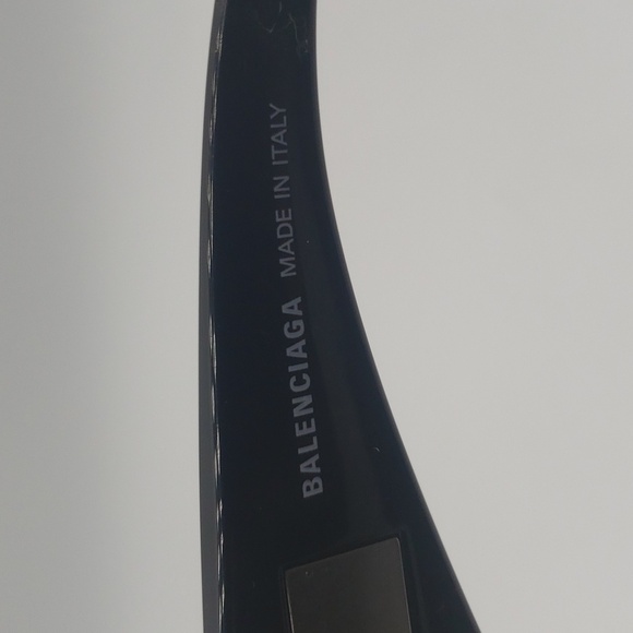 712- Balenciaga Women's Sunglasses Accessories NWT - Picture 4 of 9